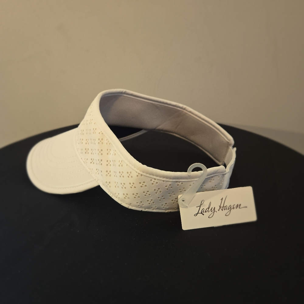 Walter Hagen Women's Perforated Adjustable Golf Visor - Picture 7 of 8